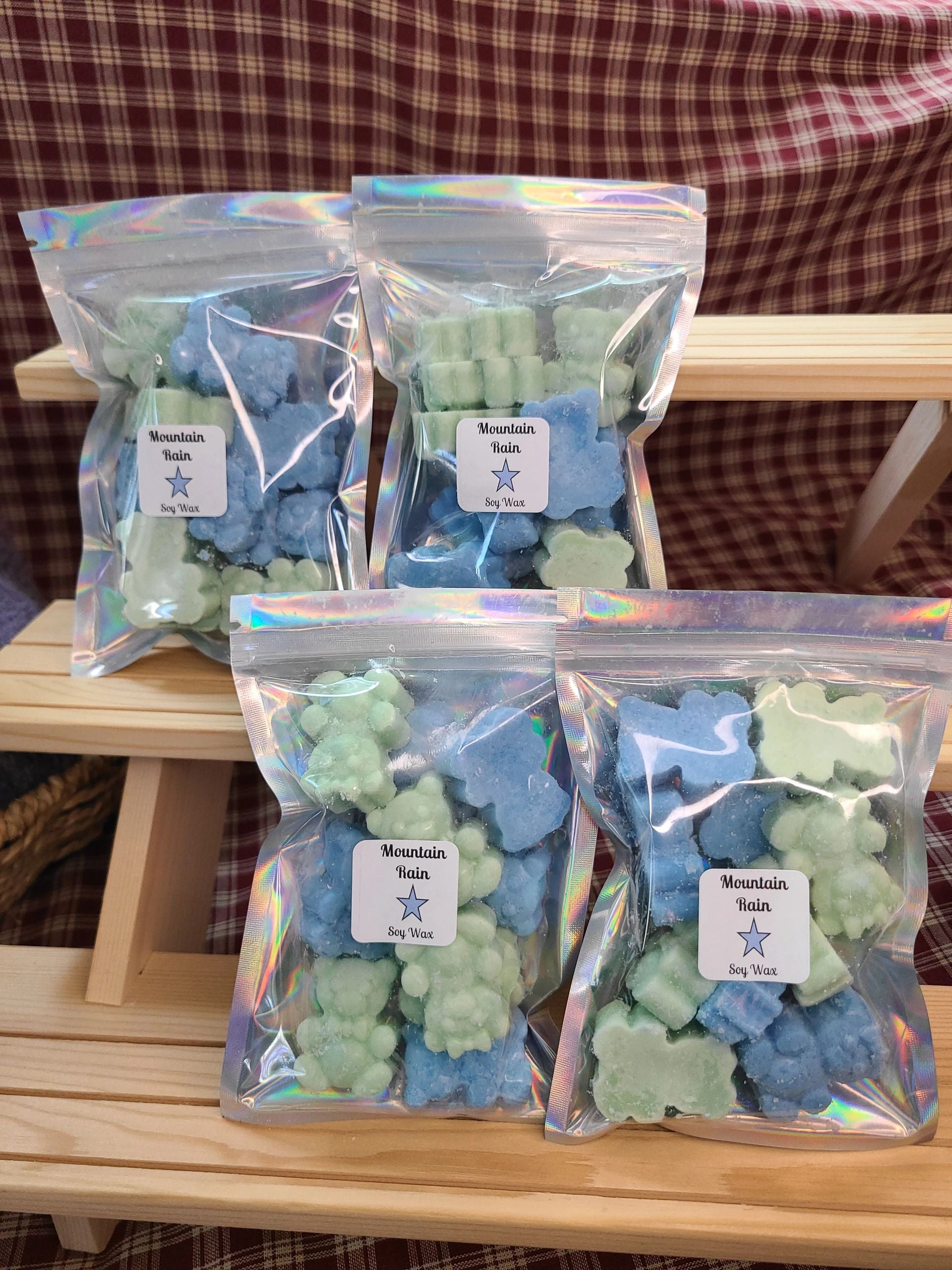 Mountain Rain Bears | Soy Wax Melts - Reid Street Soap Co, LLC