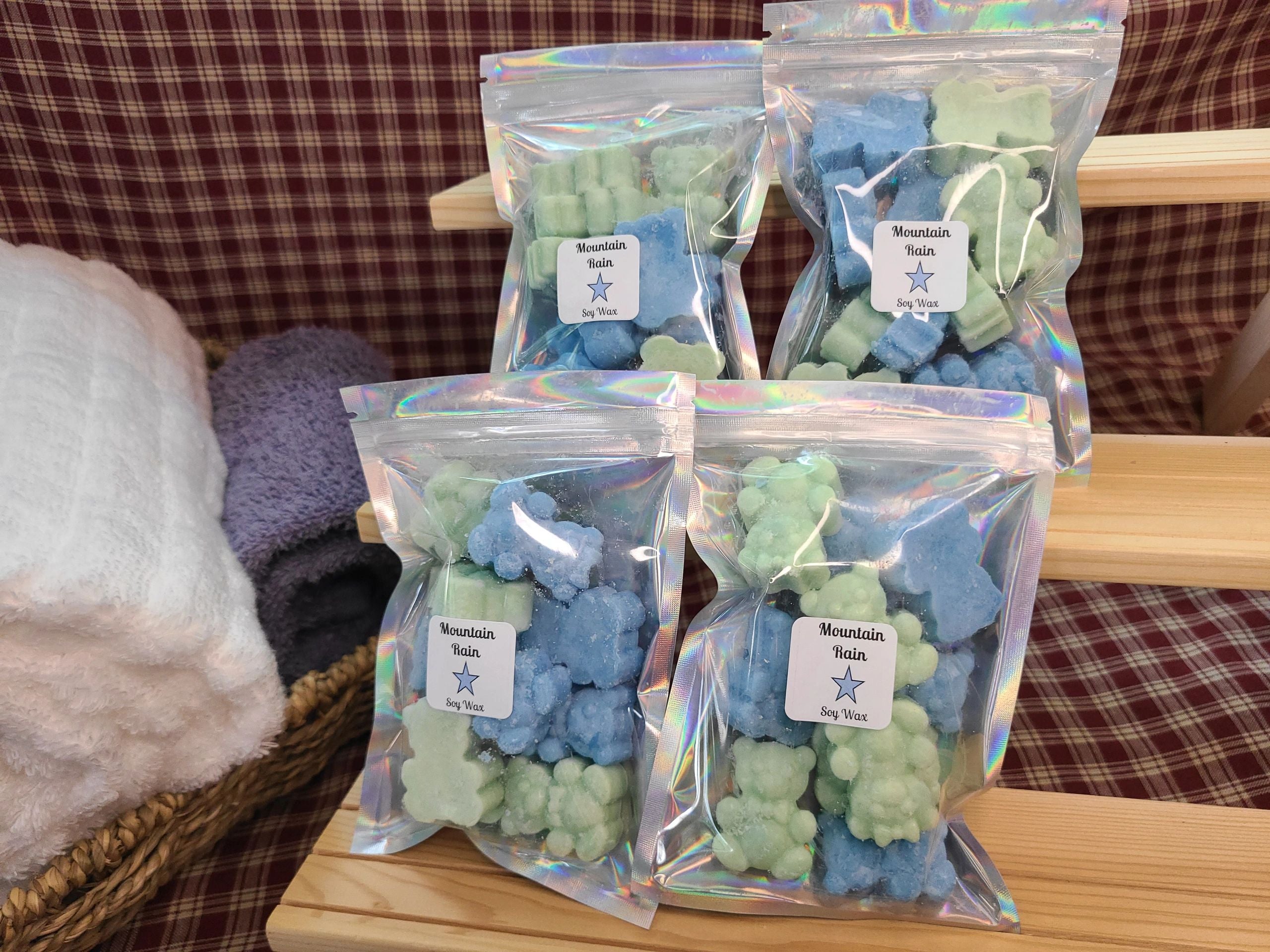 Mountain Rain Bears | Soy Wax Melts - Reid Street Soap Co, LLC