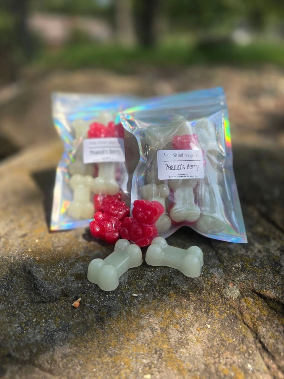 Peanut's Berry Beeswax Dog Friendly Wax Melts - Reid Street Soap Co, LLC