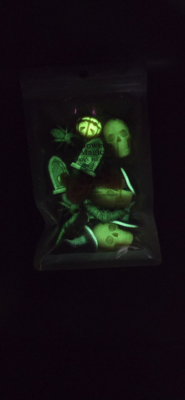 Halloween Magic Wax Melts – Spooky Skulls, Pumpkins & Spiders