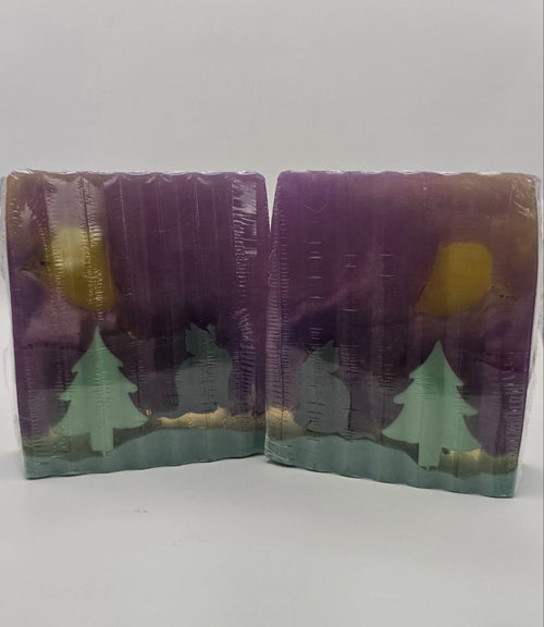 Howlin’ at the Moon – Glow-in-the-Dark Cat & Moon Soap | Limited Edition Halloween Artisan Bar