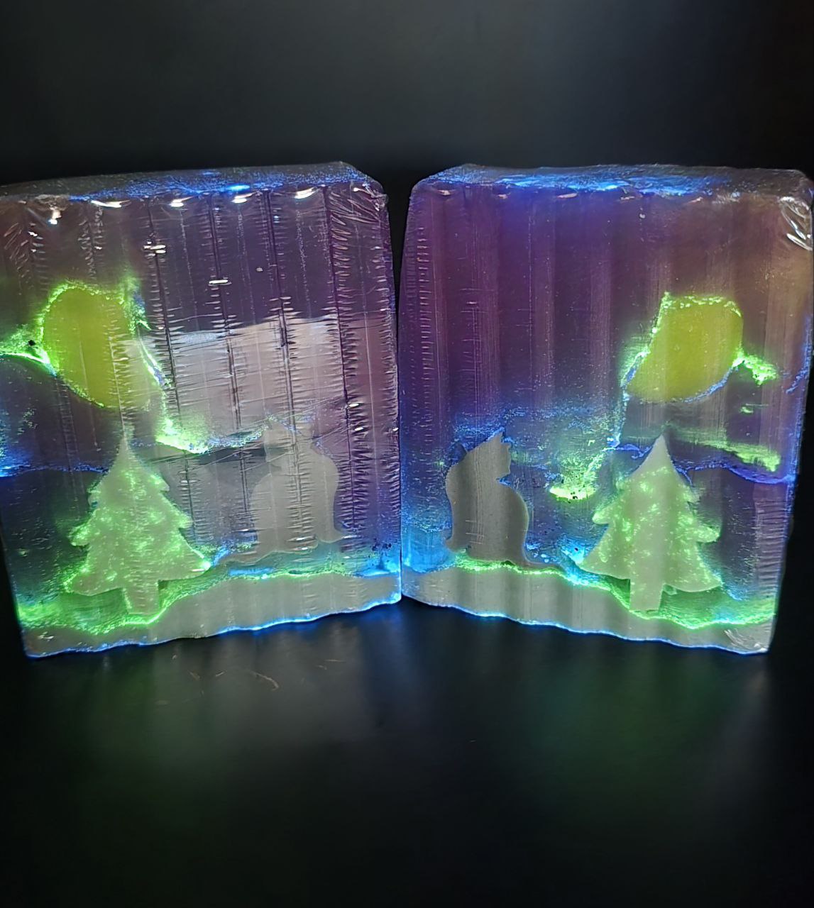 Howlin’ at the Moon – Glow-in-the-Dark Cat & Moon Soap | Limited Edition Halloween Artisan Bar